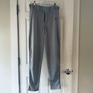 New Never Worn! Men’s size Small - Nike Baseball Pants. Gray w/black piping ⚾️